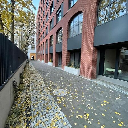 Plac Wolnosci 6 Contactless Check-In 24H Poznan Exterior photo