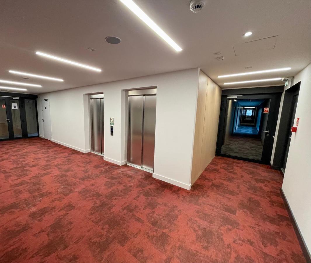 Plac Wolnosci 6 Contactless Check-In 24H Poznan Exterior photo
